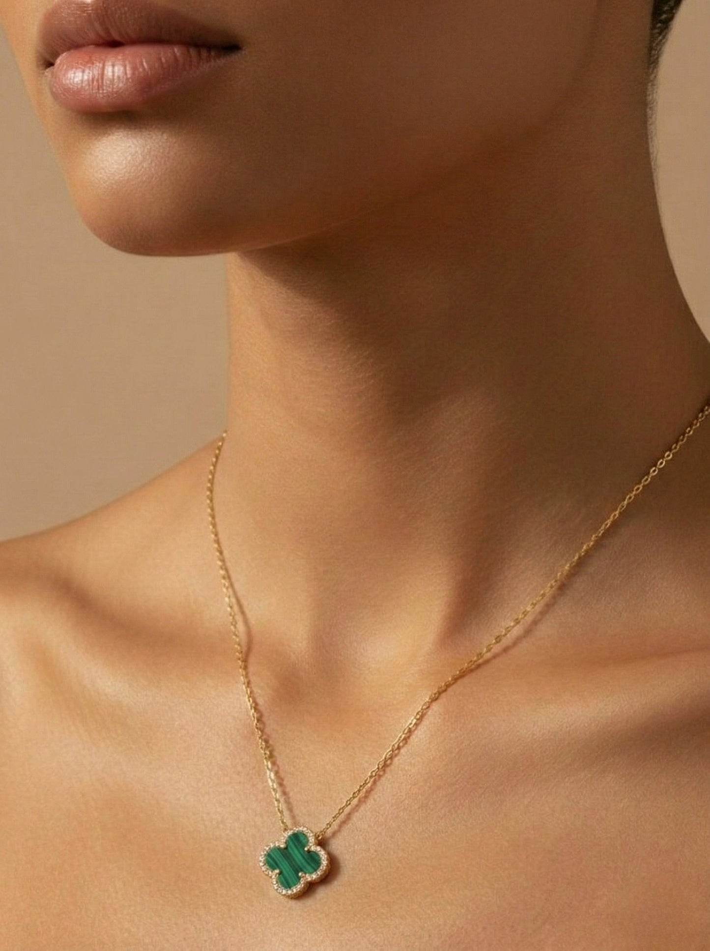 Collar Trébol Verde