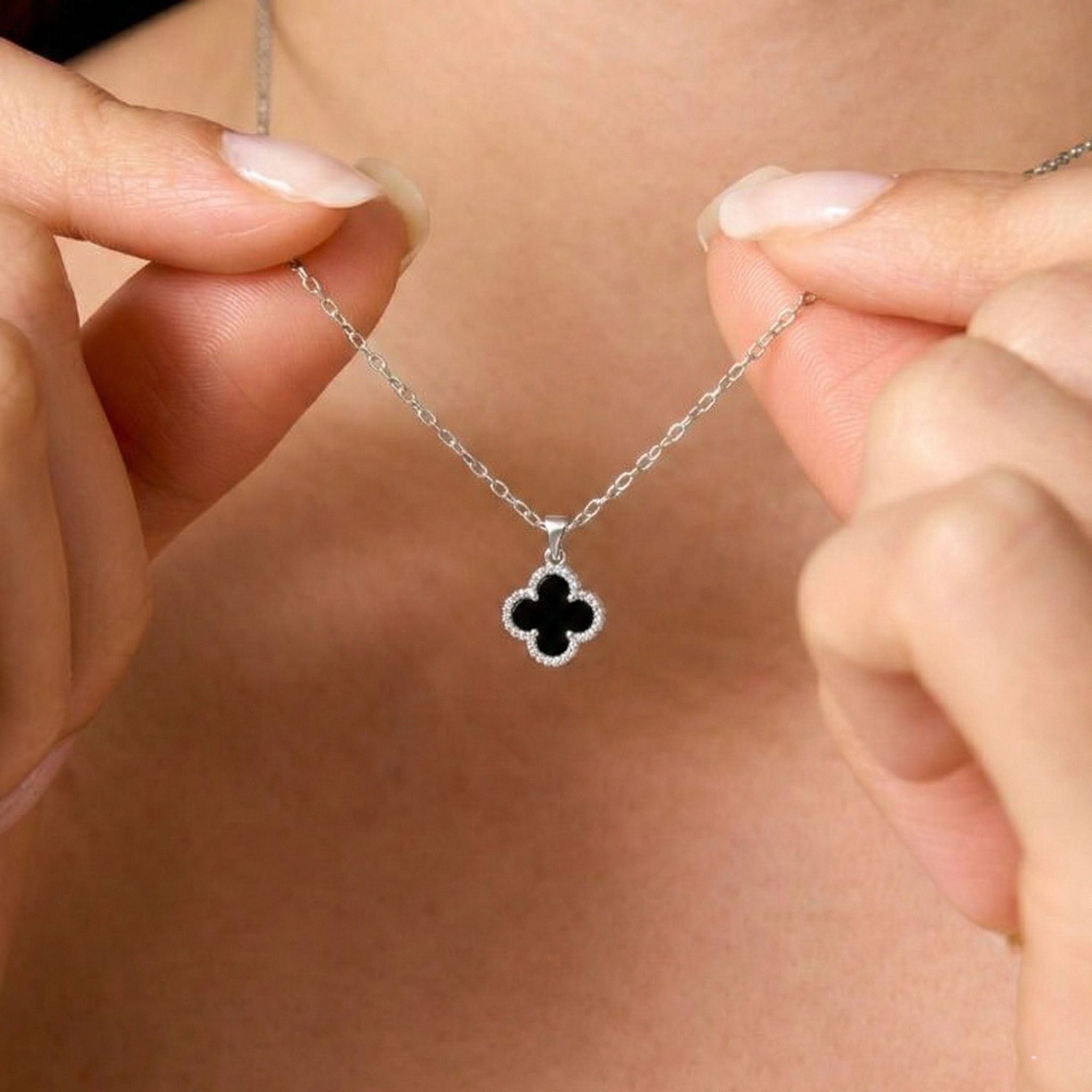 Collar Trébol