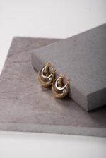 Aretes Media Luna color Oro - Image 3