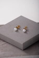 Aretes Lazo de Amor con Perla - Image 3