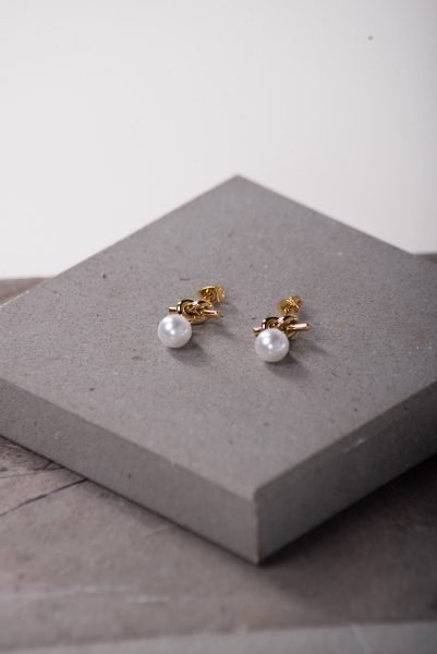 KoralJoyeria (156 de 368) Aretes Lazo de Amor con Perla - Image 3